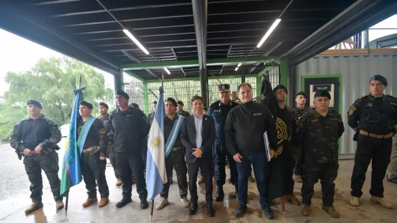 Kicillof inauguró un edificio para el Grupo de Apoyo Departamental  