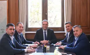 Adorni y Santilli continúan los encuentros con los gobernadores en busca de acuerdos para el Presupuesto y otros proyectos