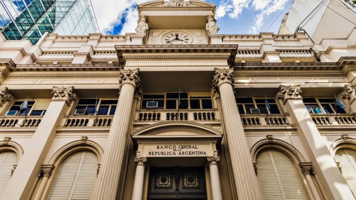 El Banco Central superó su meta de reservas en 2022 al comprar casi US$ 2.000 millones en diciembre