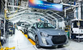 Fabricante de automóviles frena producción por un mes por la caída de ventas