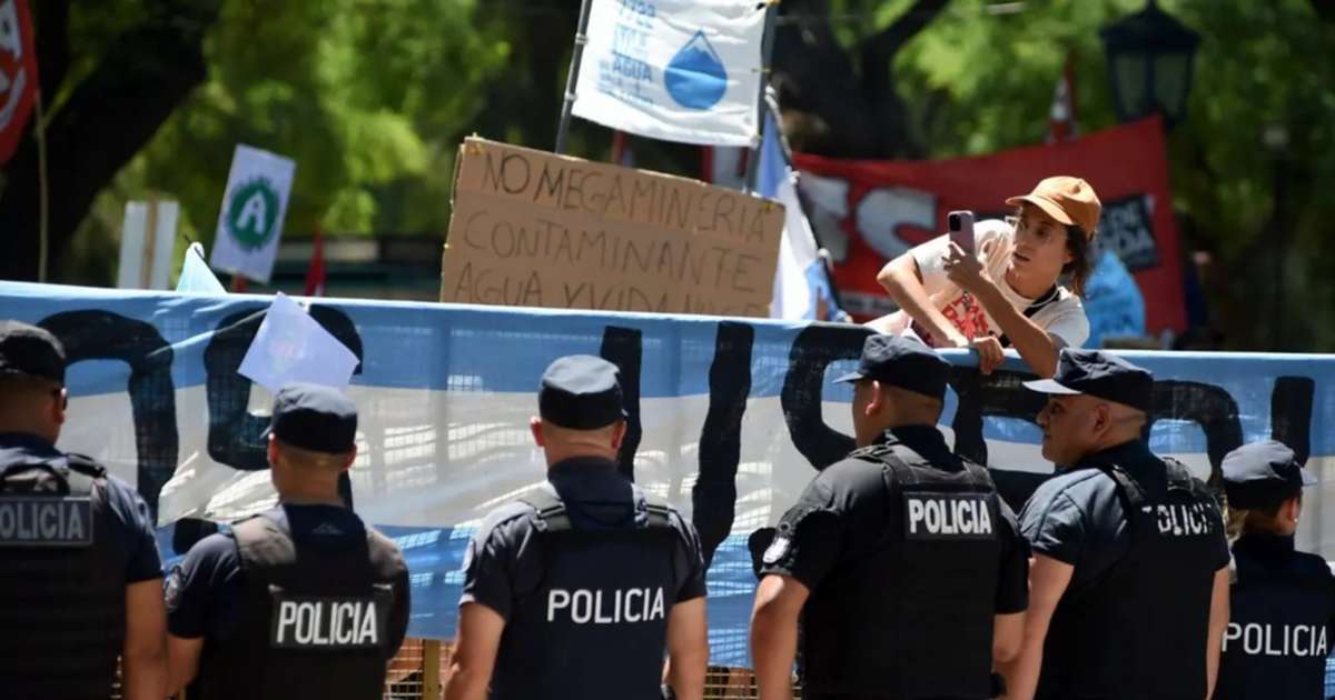 El Gobierno apeló el fallo y logró que el "protocolo antipiquetes" siga ...